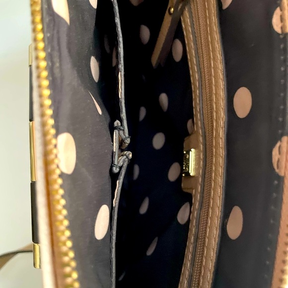 Anne Klein shoulder bag , used but like new no stain no scratches - Picture 6 of 7